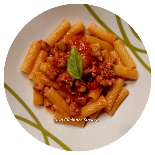 Rigatoni al Ragù di Salsiccia