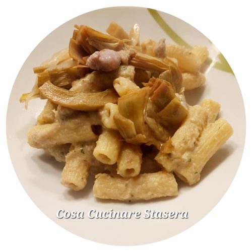 Rigatoni con crema di Carciofi e Salsiccia